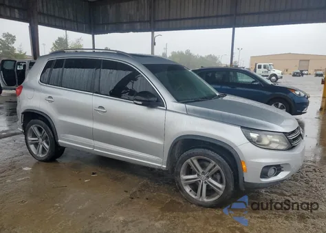 2017 Volkswagen Tiguan Sport z USA, uszkodzony, nr VIN WVGTV7AX8HW506246